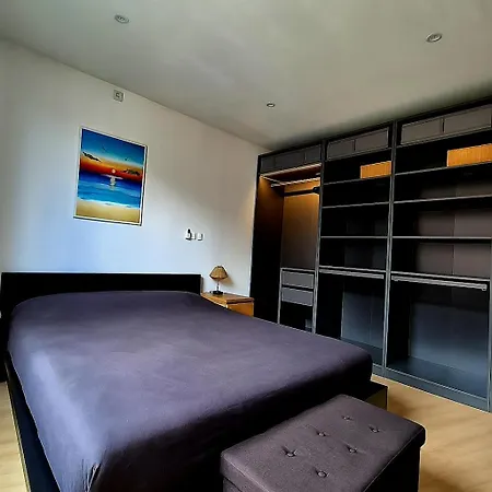 Cozy Center דירה Sézanne