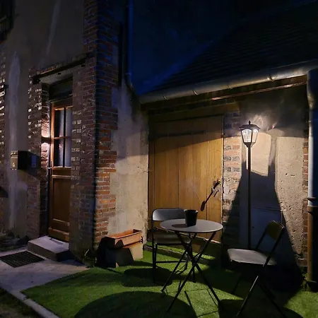 Cozy Center דירה